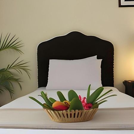 Matabungkay Beach Hotel Batangas Екстериор снимка