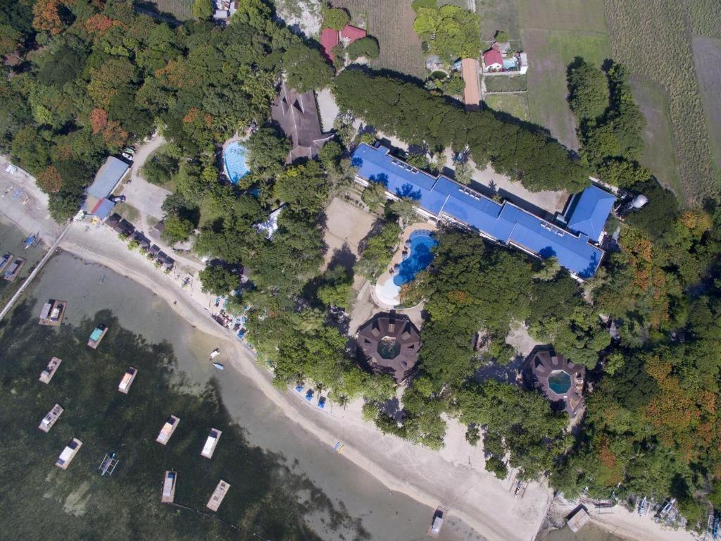 Matabungkay Beach Hotel Batangas Екстериор снимка