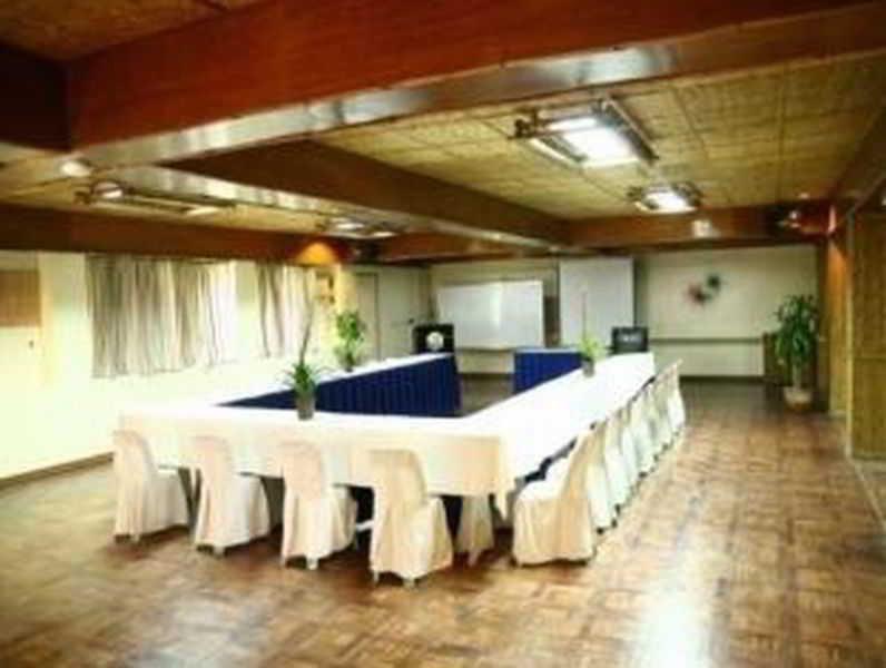 Matabungkay Beach Hotel Batangas Екстериор снимка