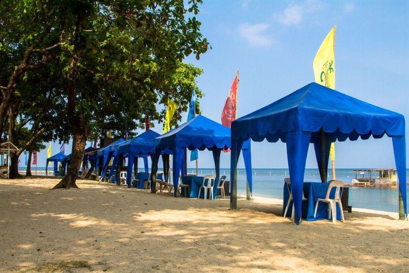 Matabungkay Beach Hotel Batangas Екстериор снимка